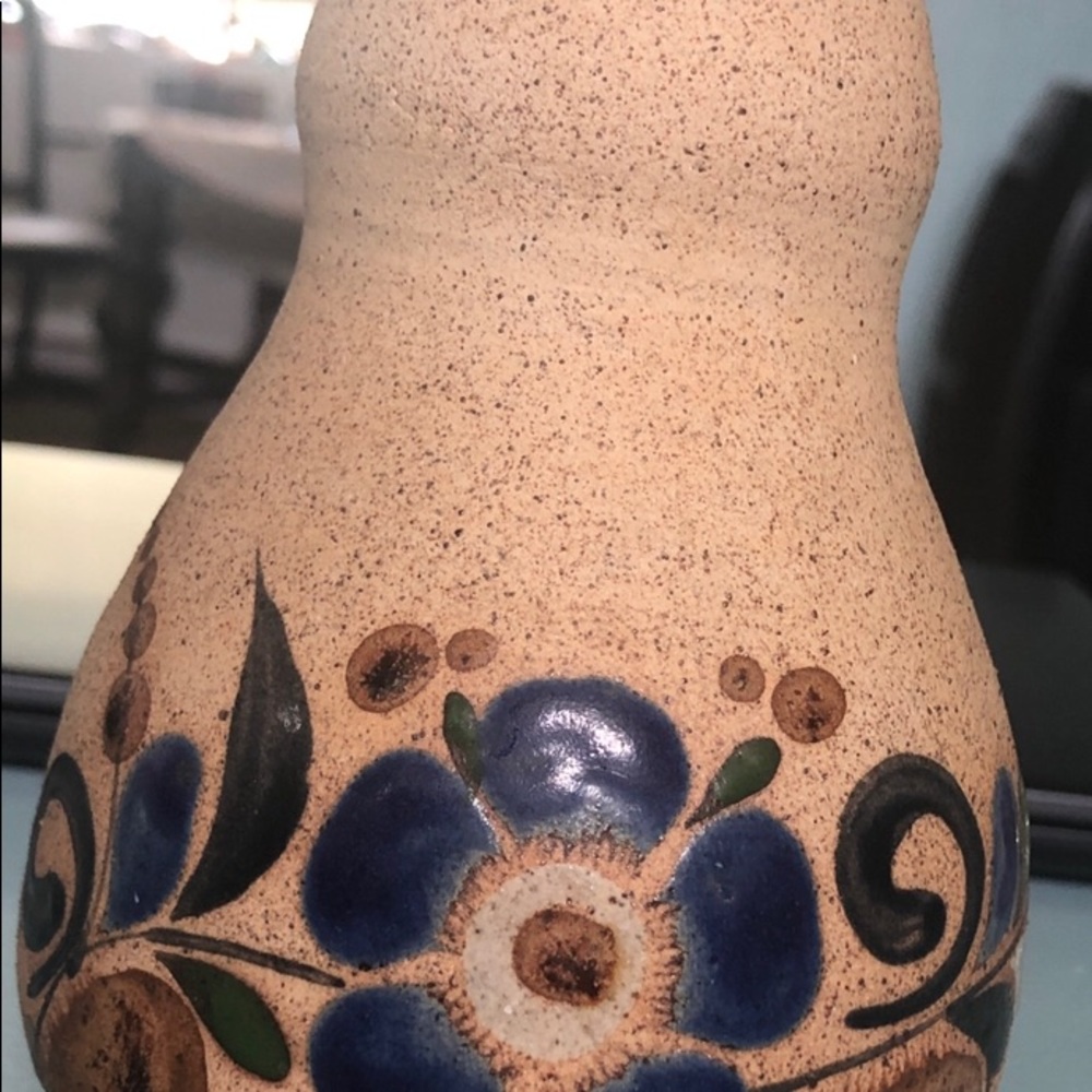 Mexican Tonala pottery vase